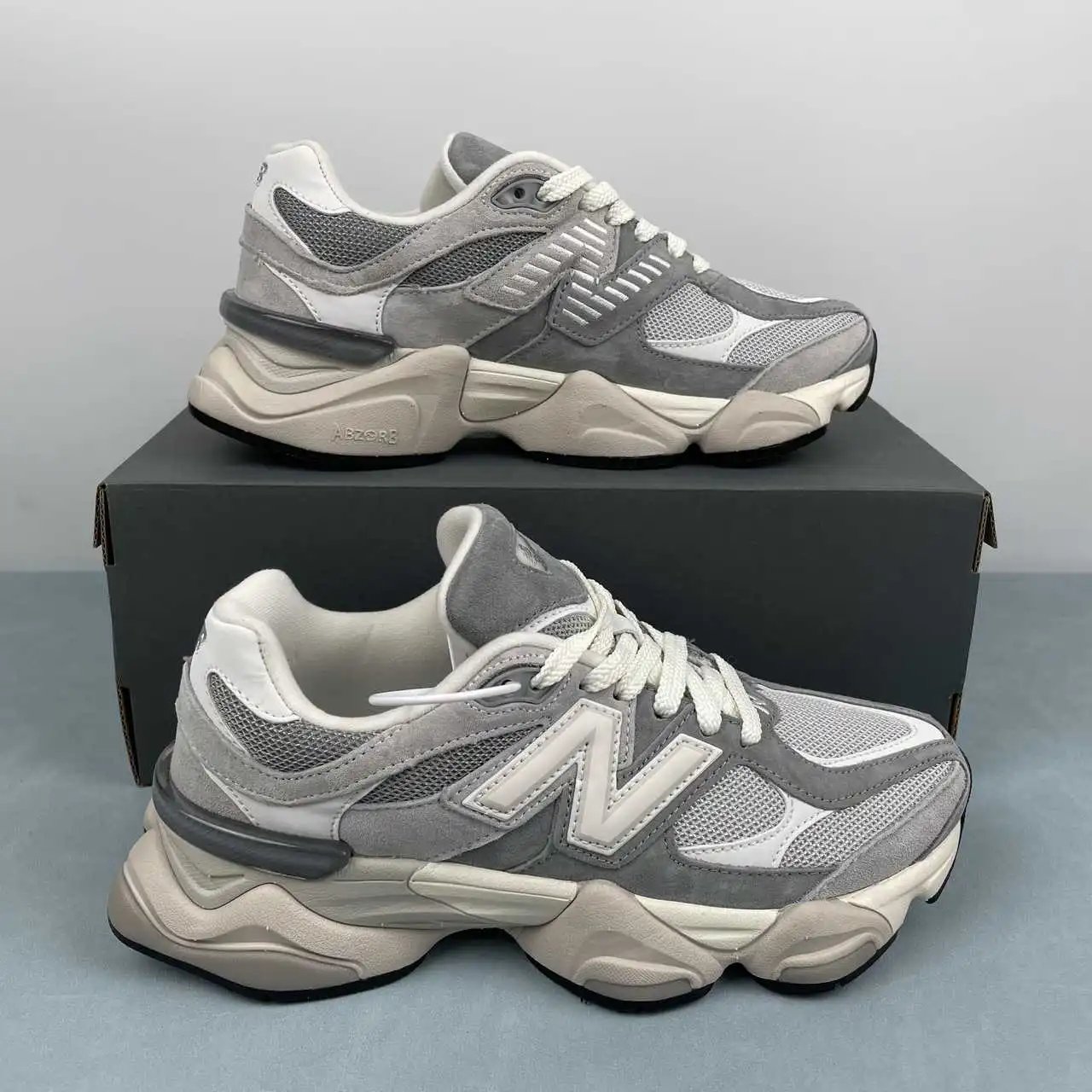New Balance 9060 U9060EEE