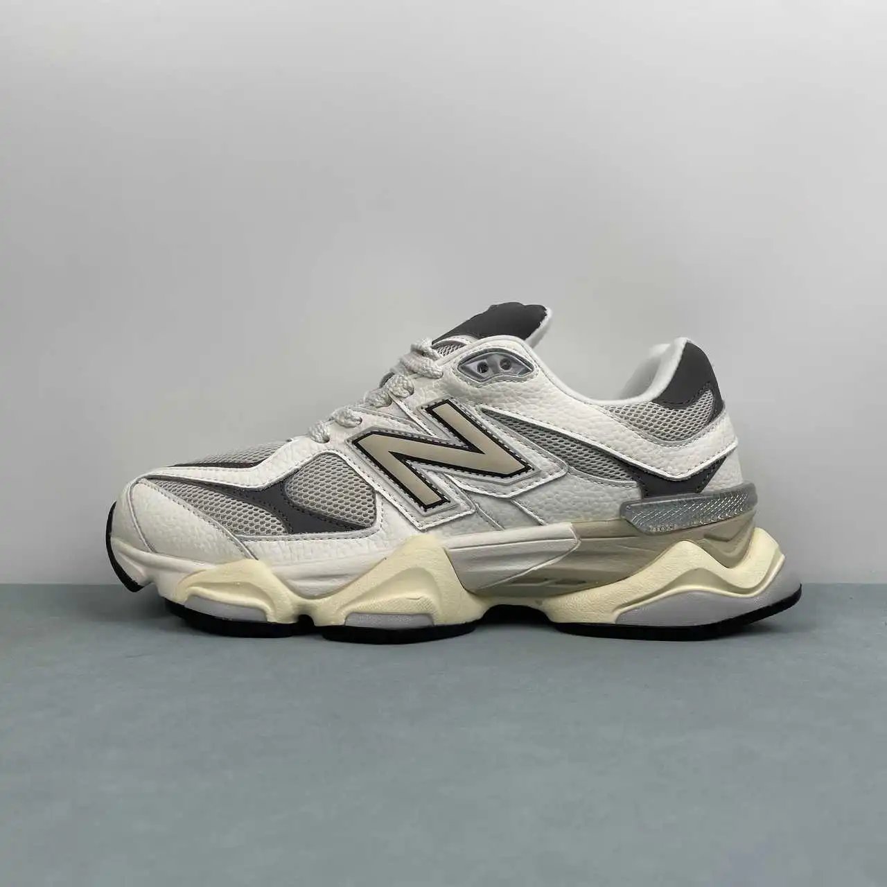 New Balance 9060 U9060AGA thumbnail 4