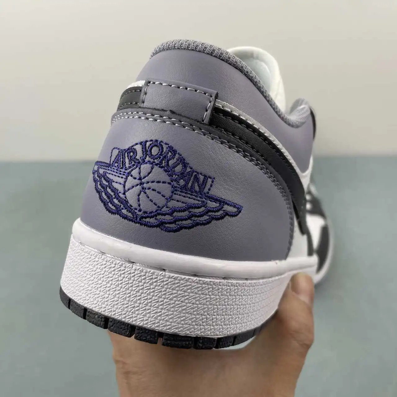 Air Jordan 1 Low 553558-145 8