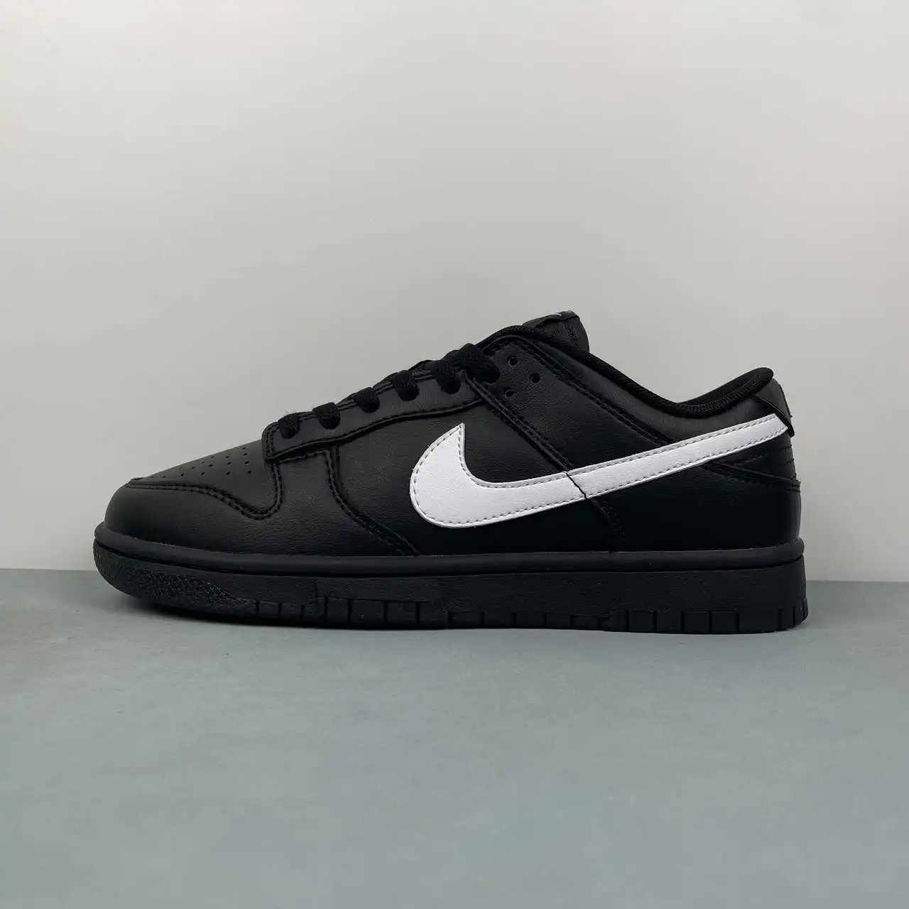 Nike Dunk Low Black White – IQ7606-010 thumbnail 4