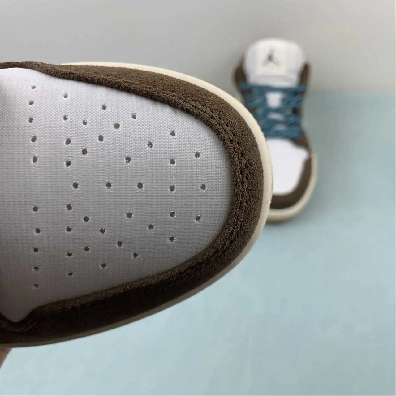 Air Jordan 1 Low FB2216-200 8