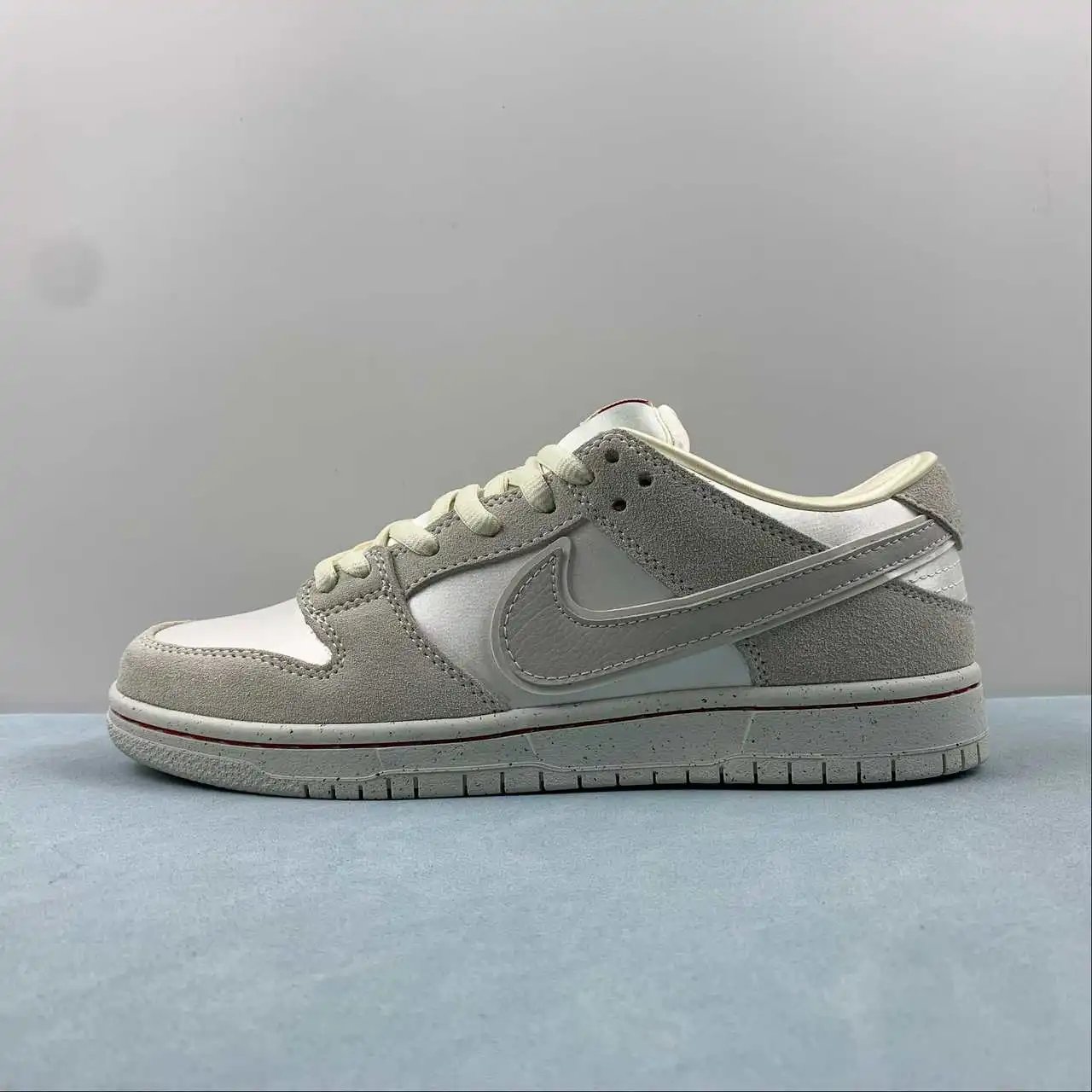 Nike Dunk Low FZ5654-100 thumbnail 4