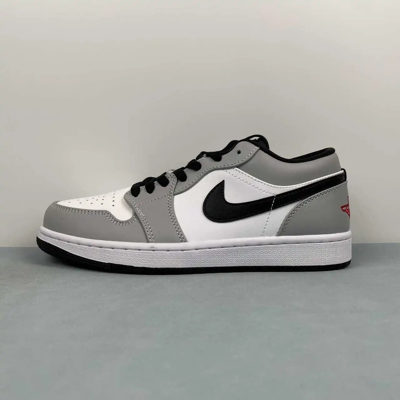 Air Jordan 1 Low 553558-030 5