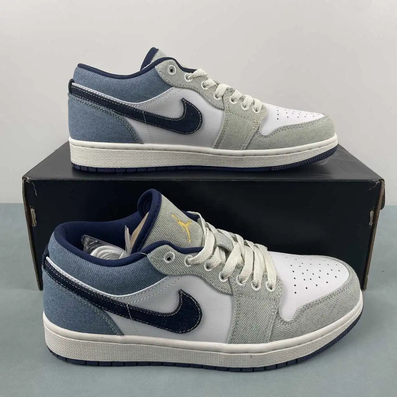 Air Jordan 1 Low IH0648-141