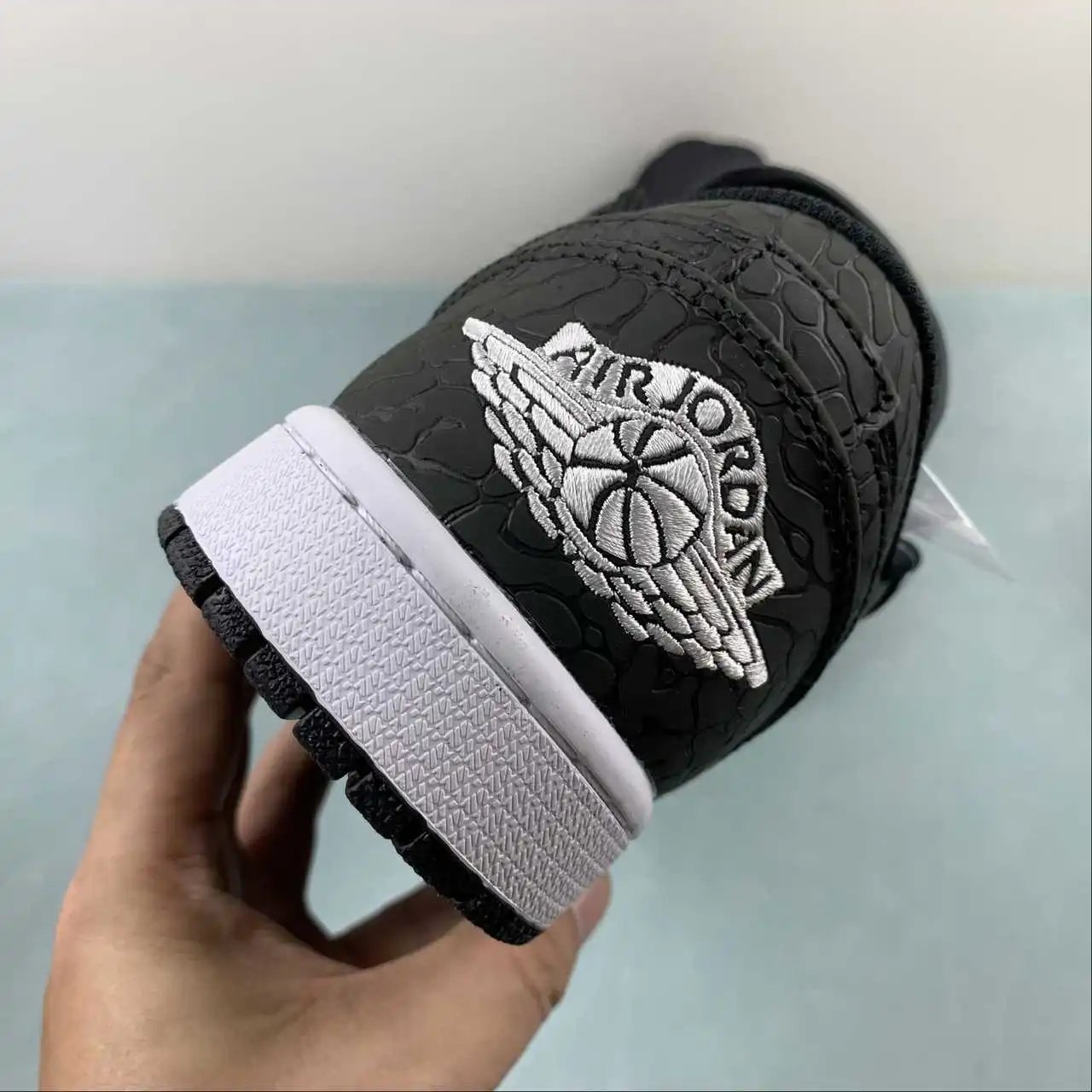 Air Jordan 1 Low FB9907-001 10