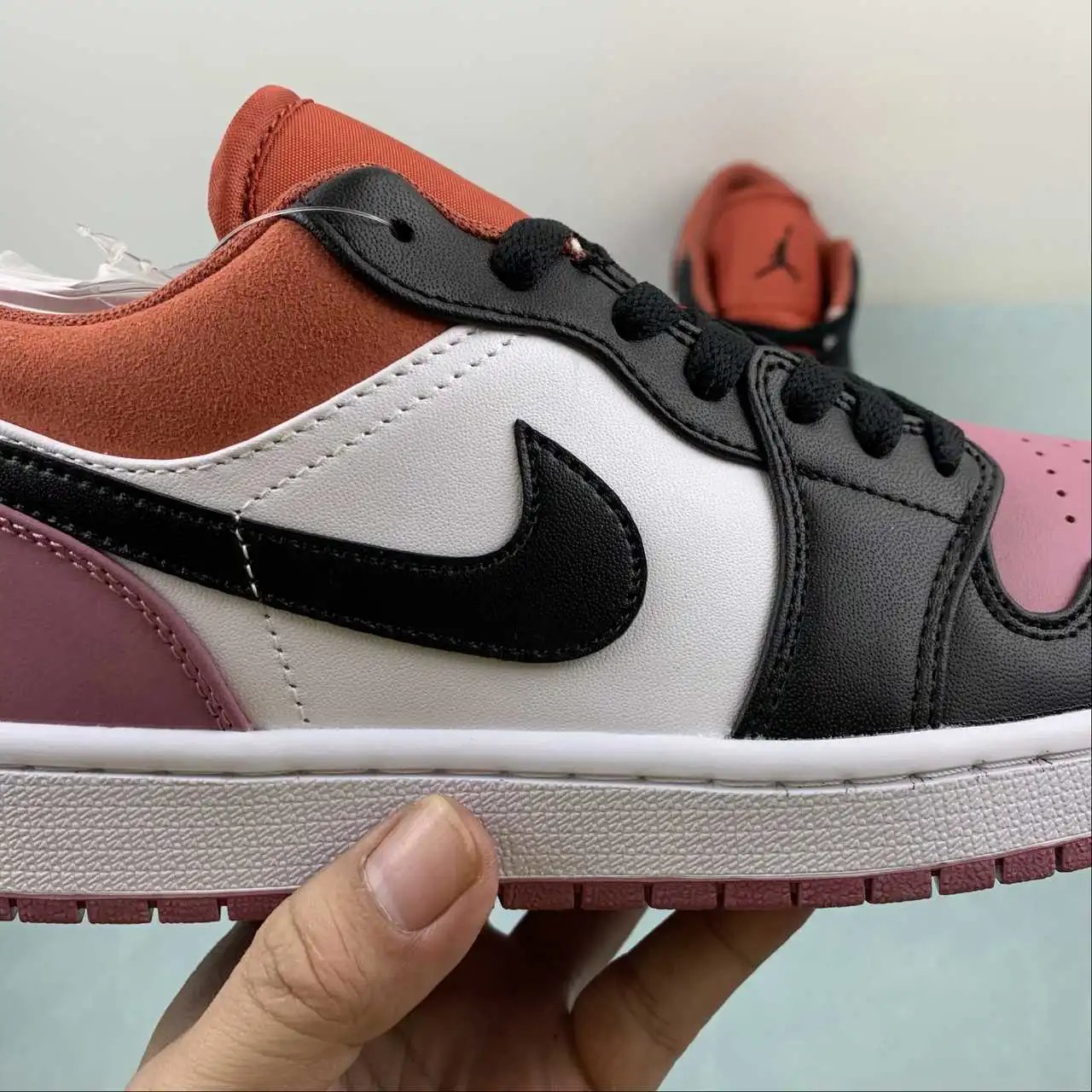 Air Jordan 1 Low FB9908-102 9
