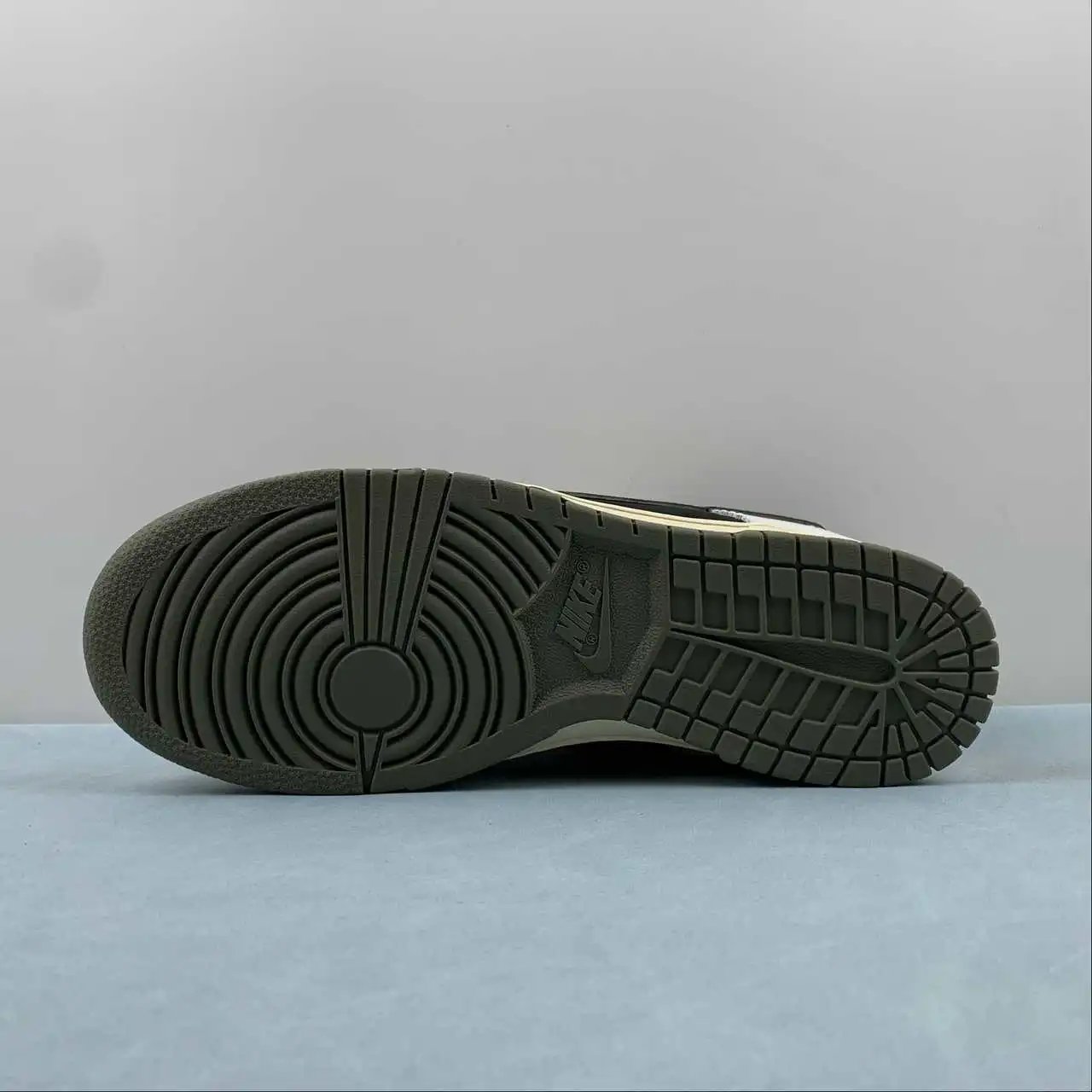 Nike Dunk Low 630358-106 12