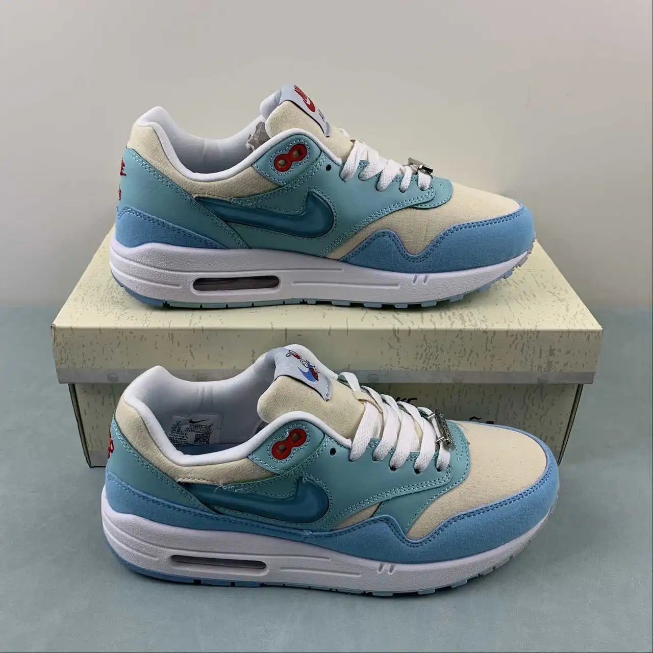 Nike Air Max1 FD6955-400