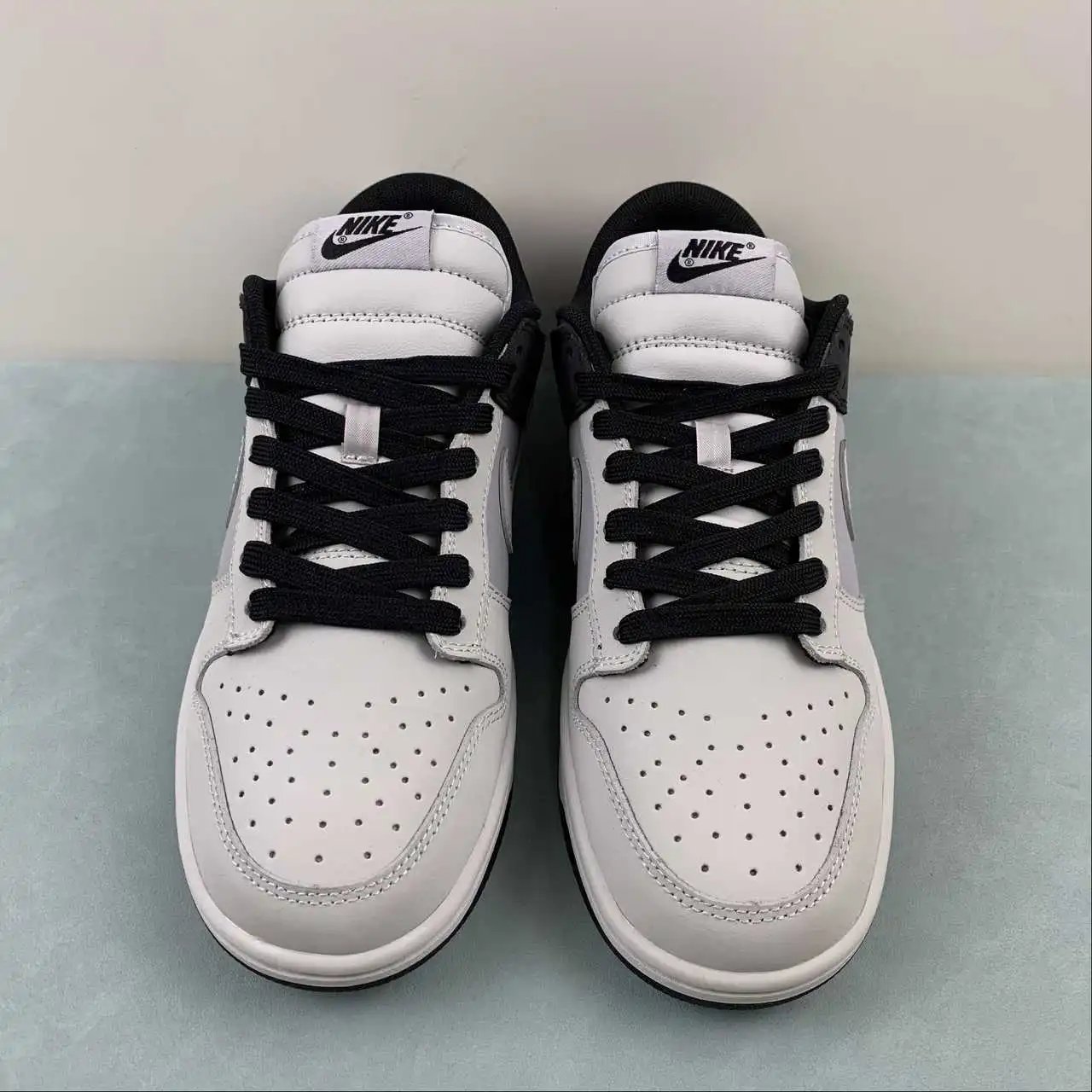 Nike Dunk Low 304714-012 thumbnail 3