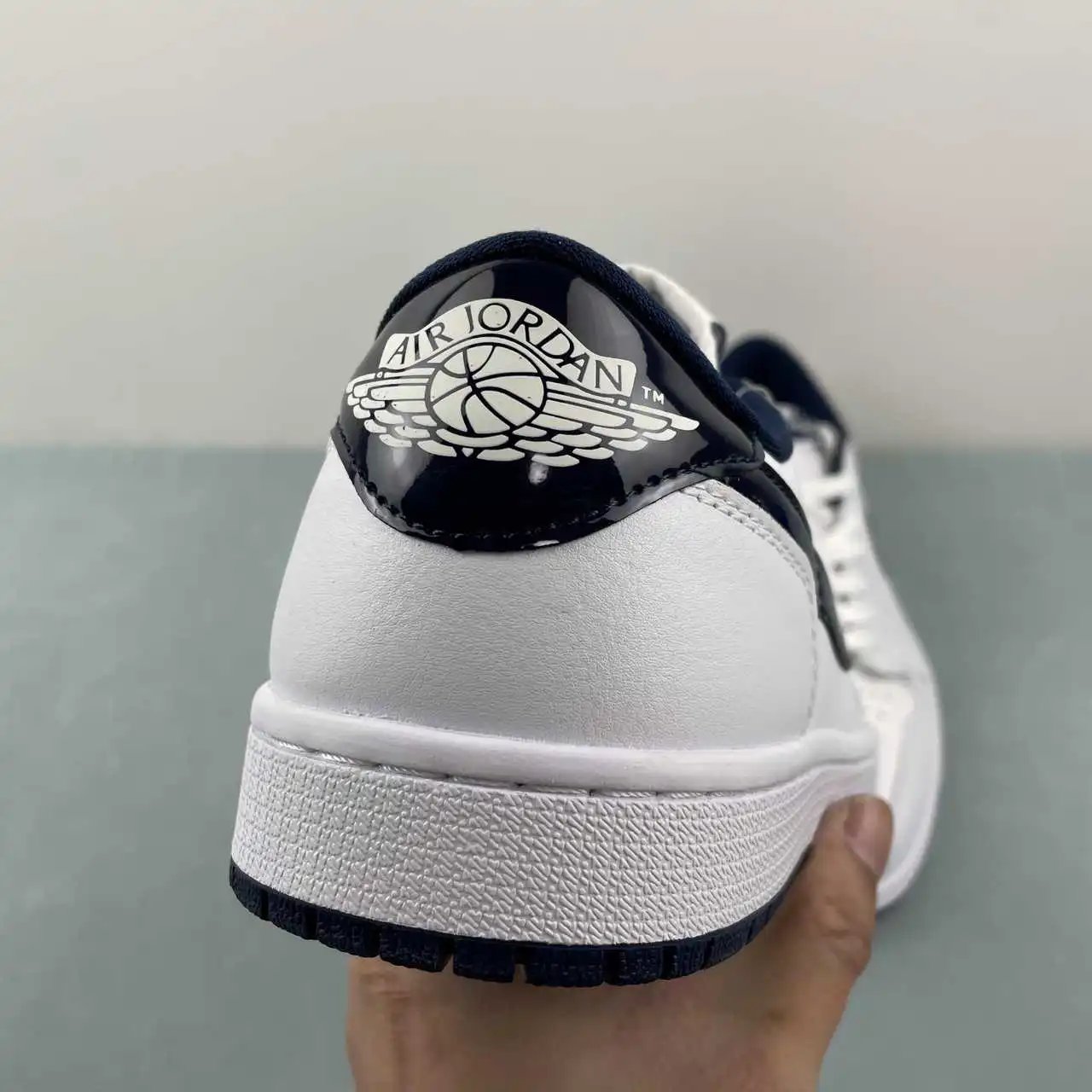 Air Jordan 1 Low FB9933-141 8