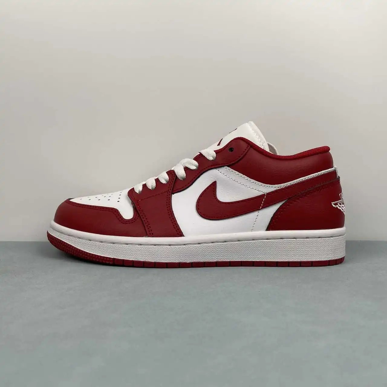 Air Jordan 1 Low 553558-166 5