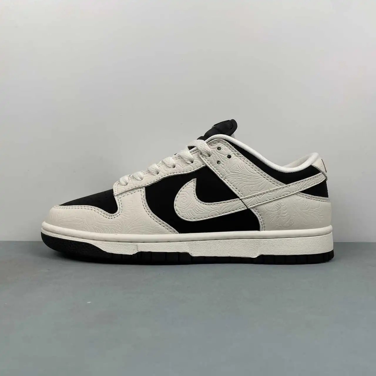 Nike Dunk Low Black White Color-Blocked – IF3944-001 thumbnail 4