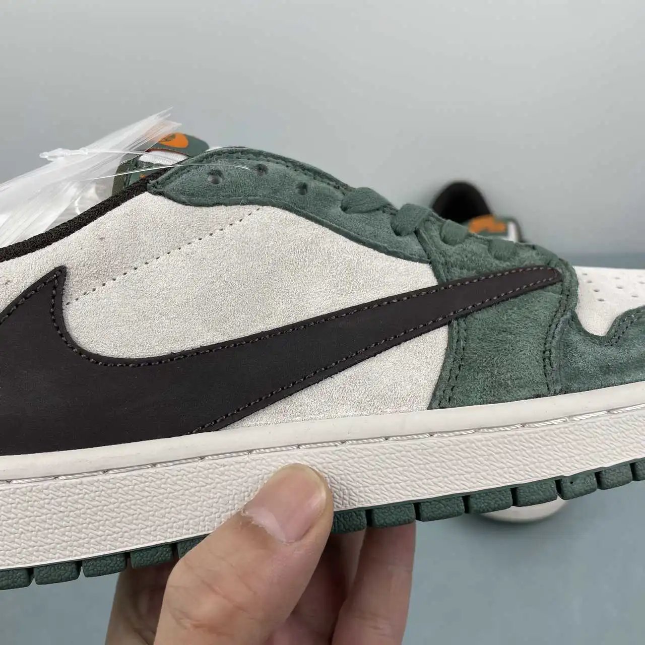 Air Jordan 1 Low DM7866-199 9