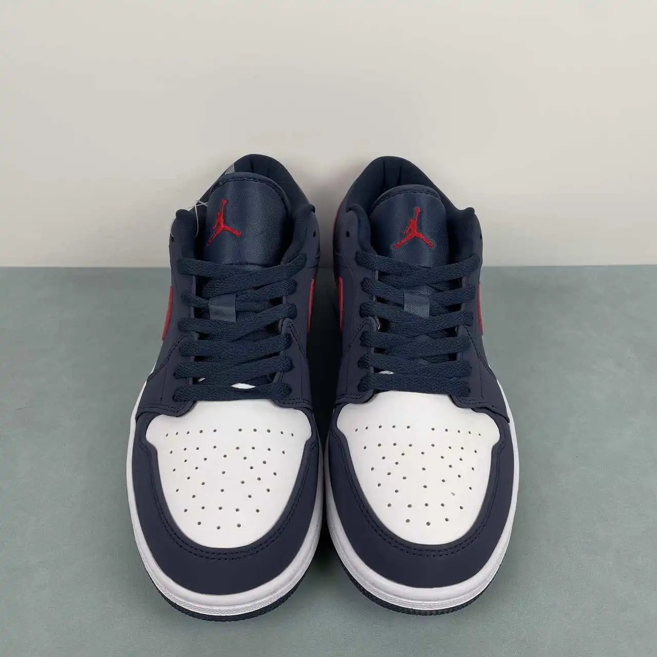Air Jordan 1 Low CZ8454-400 thumbnail 3