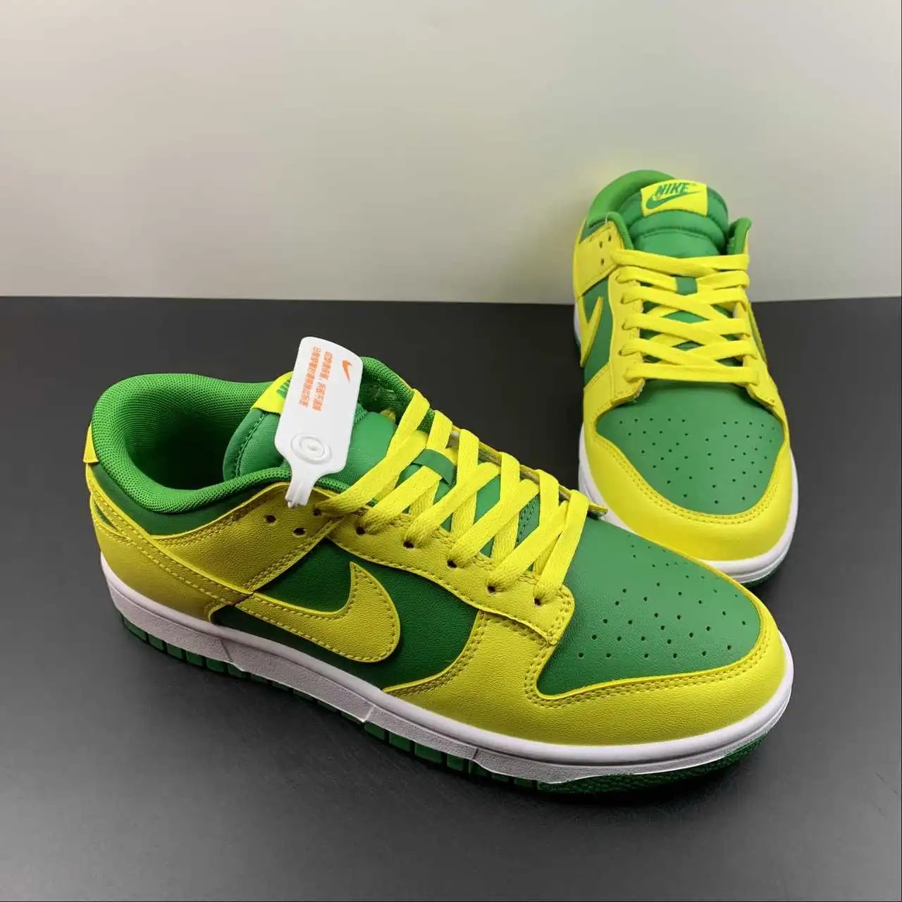 Nike Dunk Low DV0833-300 thumbnail 2