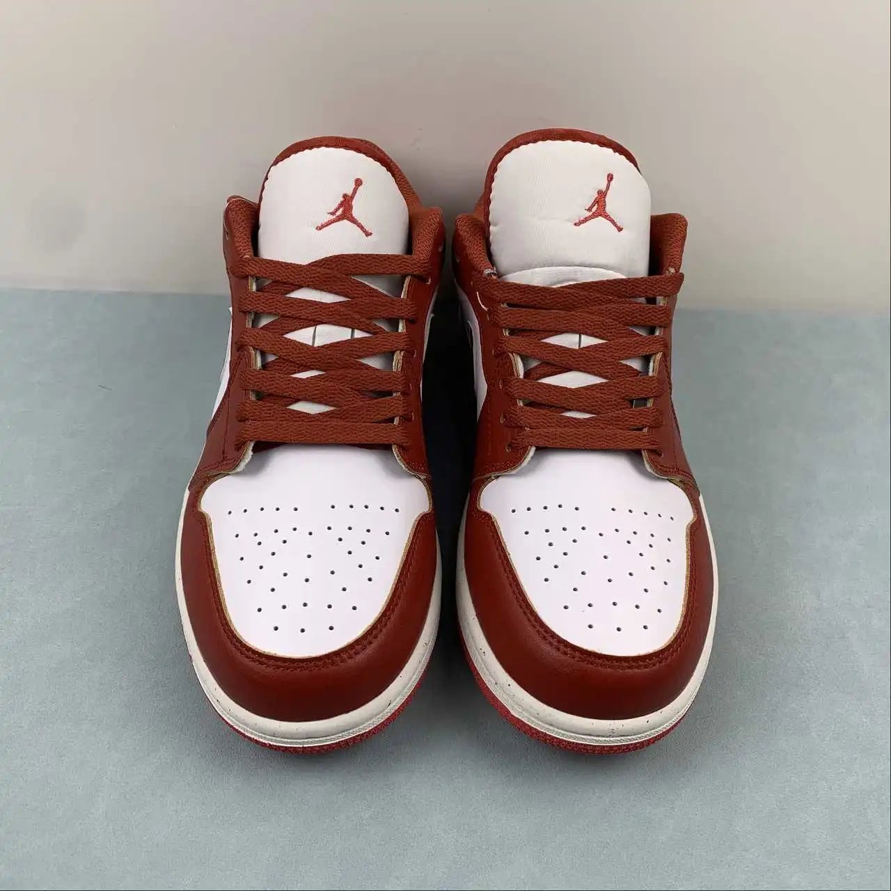 Air Jordan 1 Low FJ3459-160 thumbnail 3