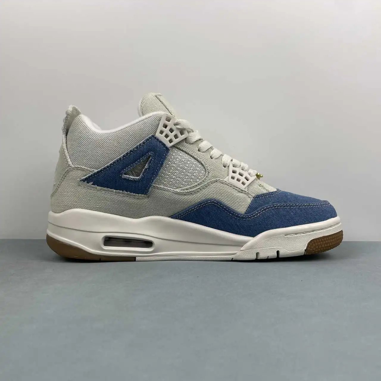 Air Jordan 4 IB6716-100 5