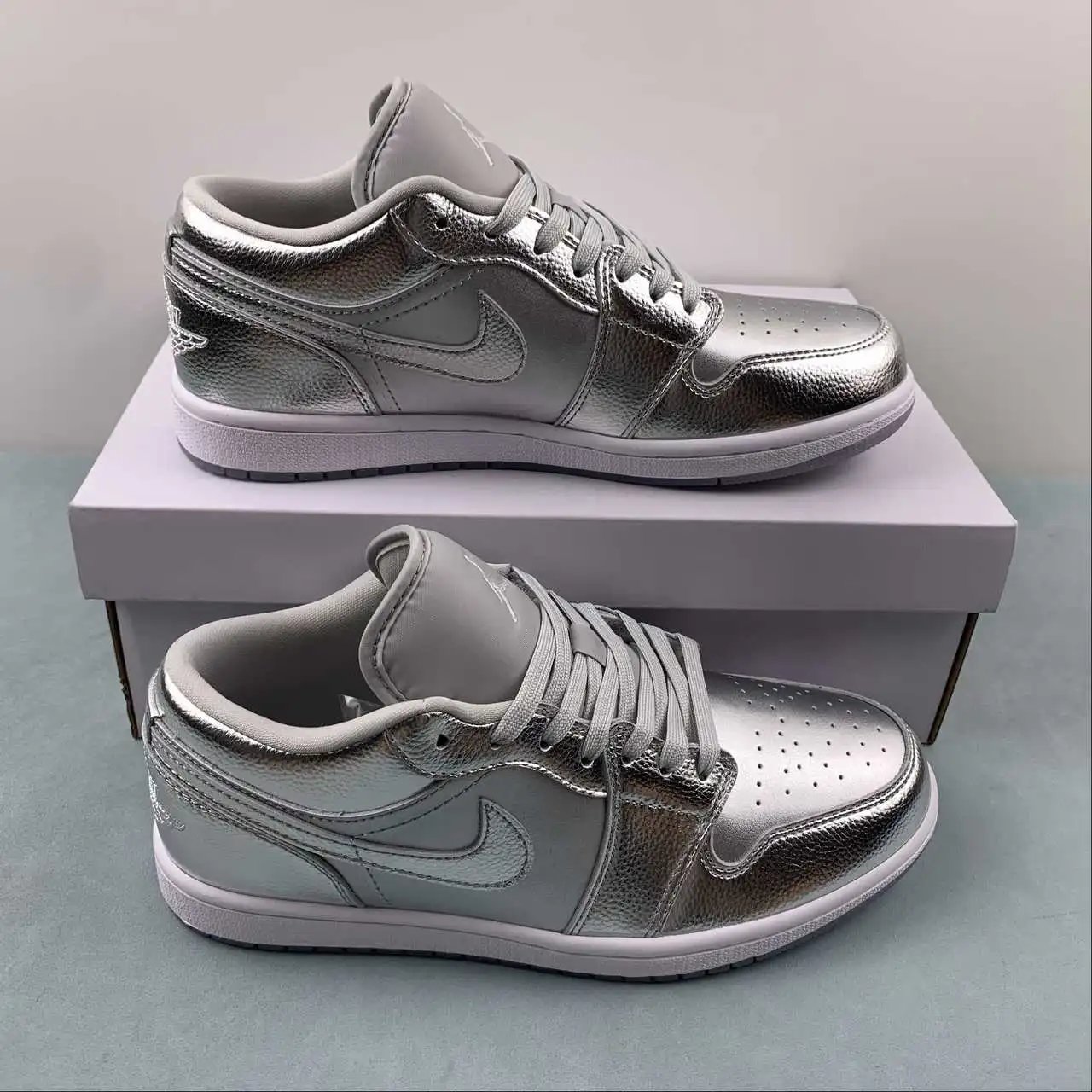 Air Jordan 1 Low FN5030-001