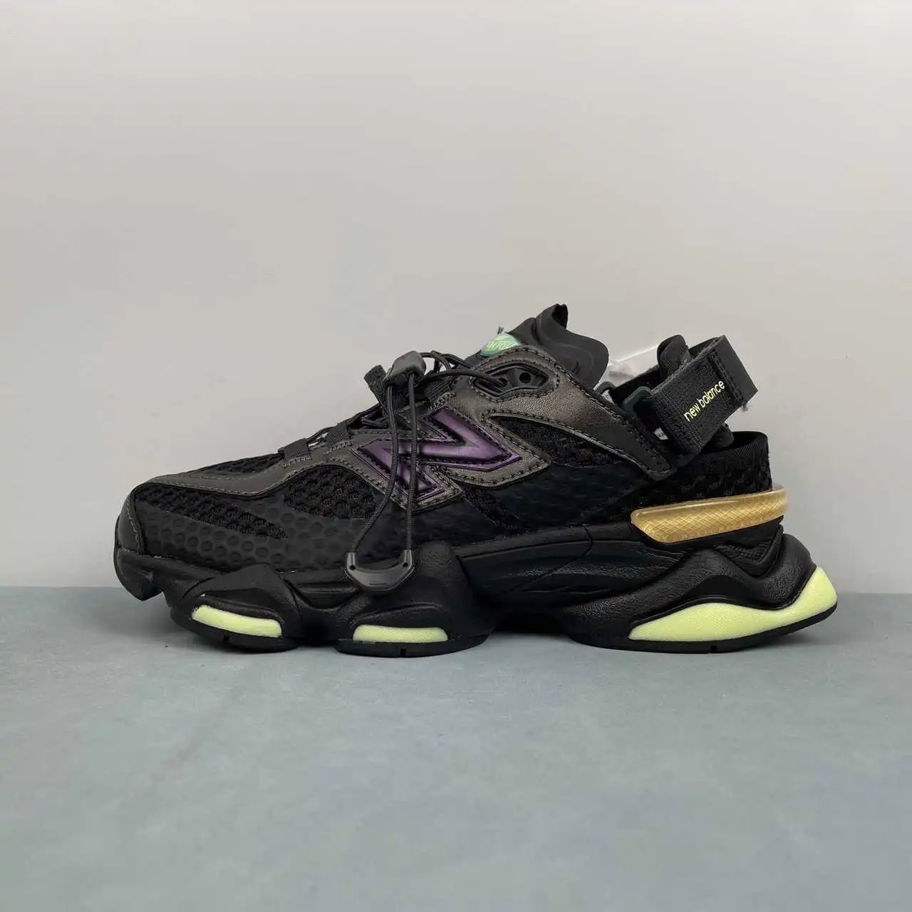 New Balance 9060 U9060915 thumbnail 4