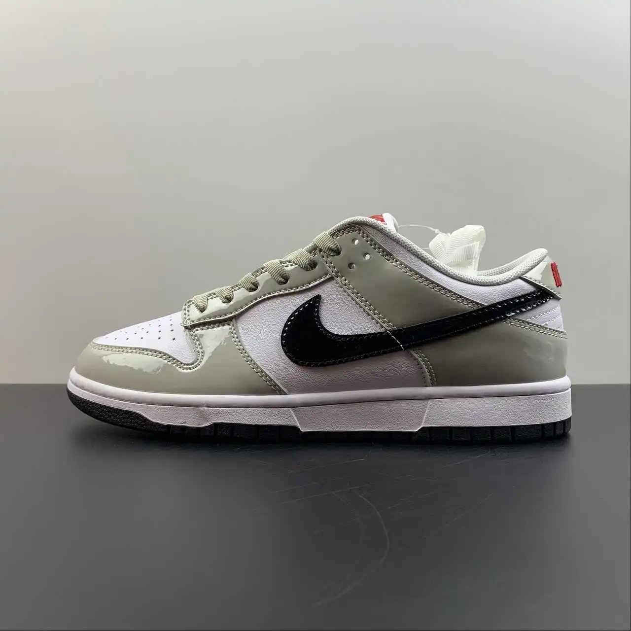 Nike Dunk Low DO7576-001 thumbnail 4