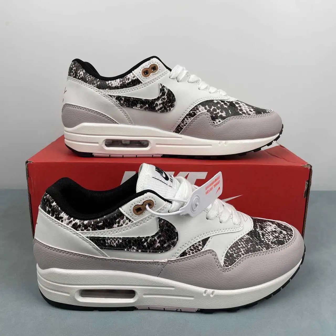 Nike Air Max1 HF5338-100