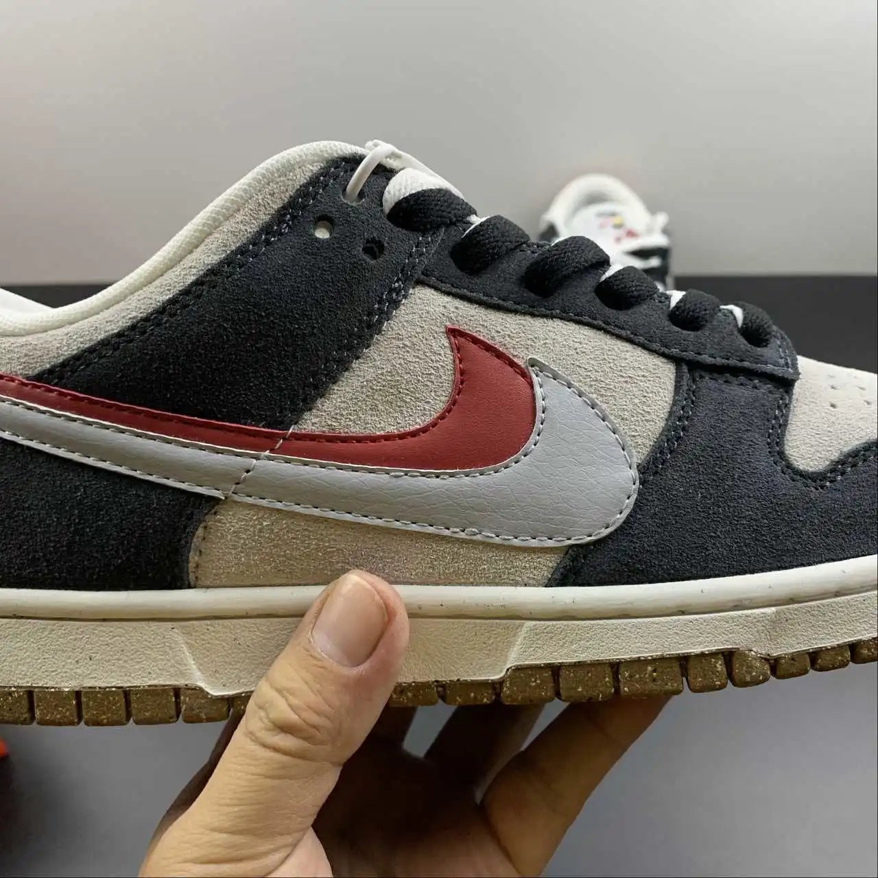 Nike Dunk Low DO9457-105 6