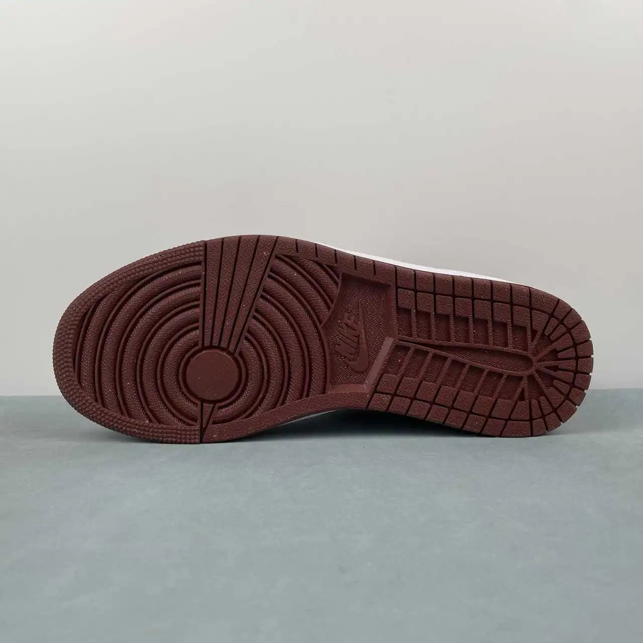 Air Jordan 1 Low HF3148-102 11
