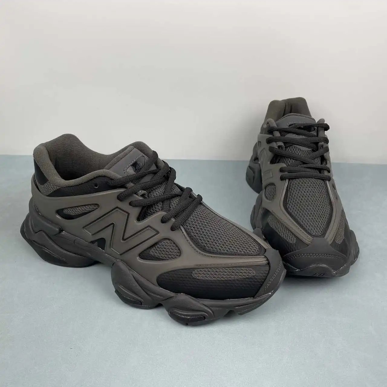 New Balance 9060 U9060IAA thumbnail 2