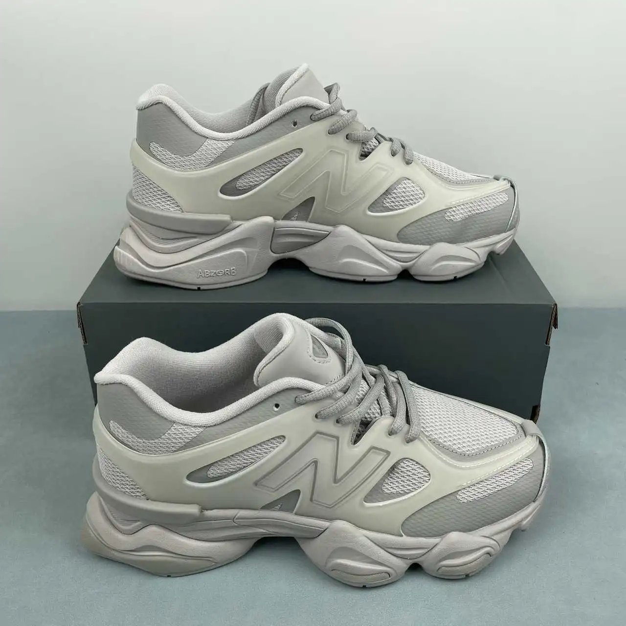 New Balance 9060 U9060IAB