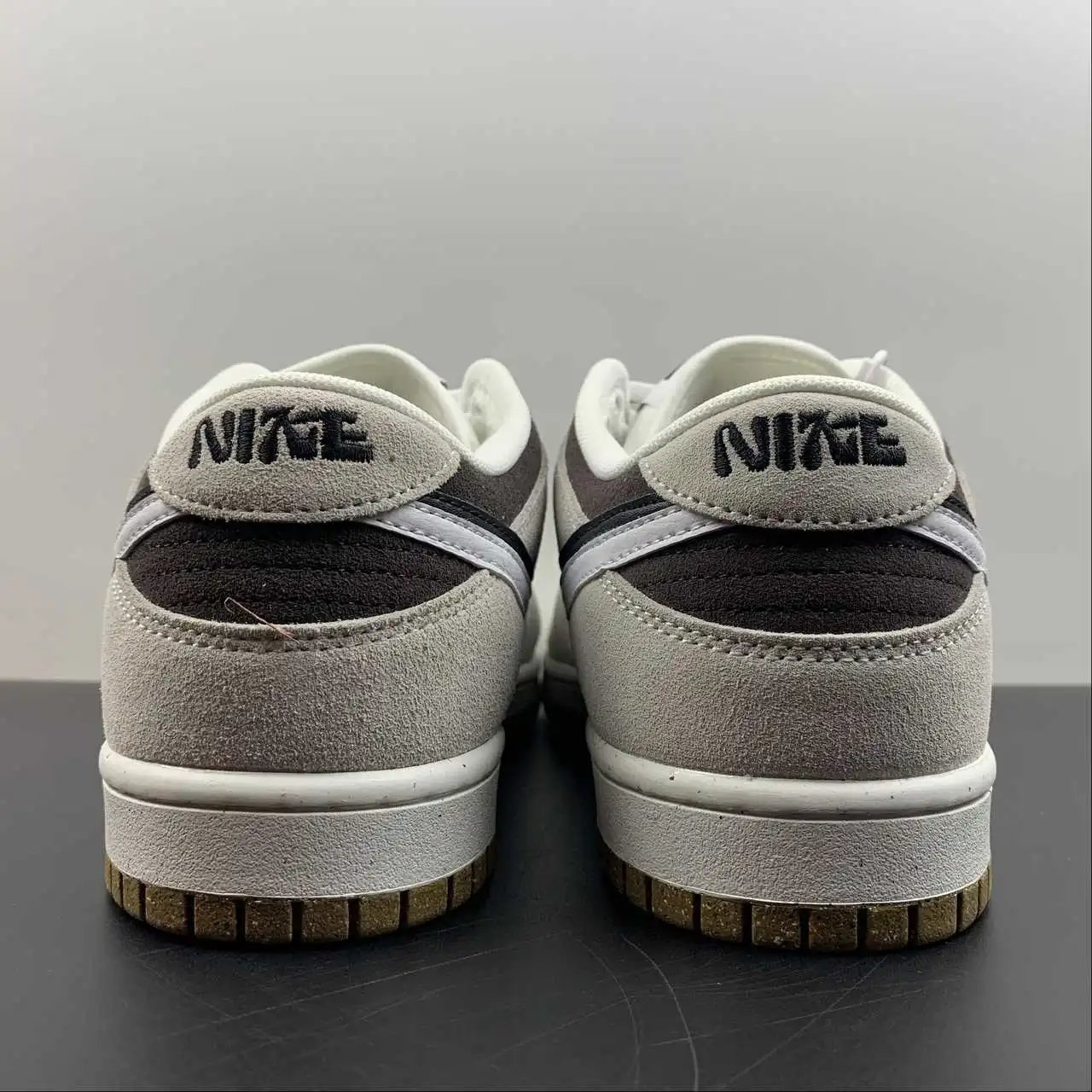 Nike Dunk Low DO9457-106 11