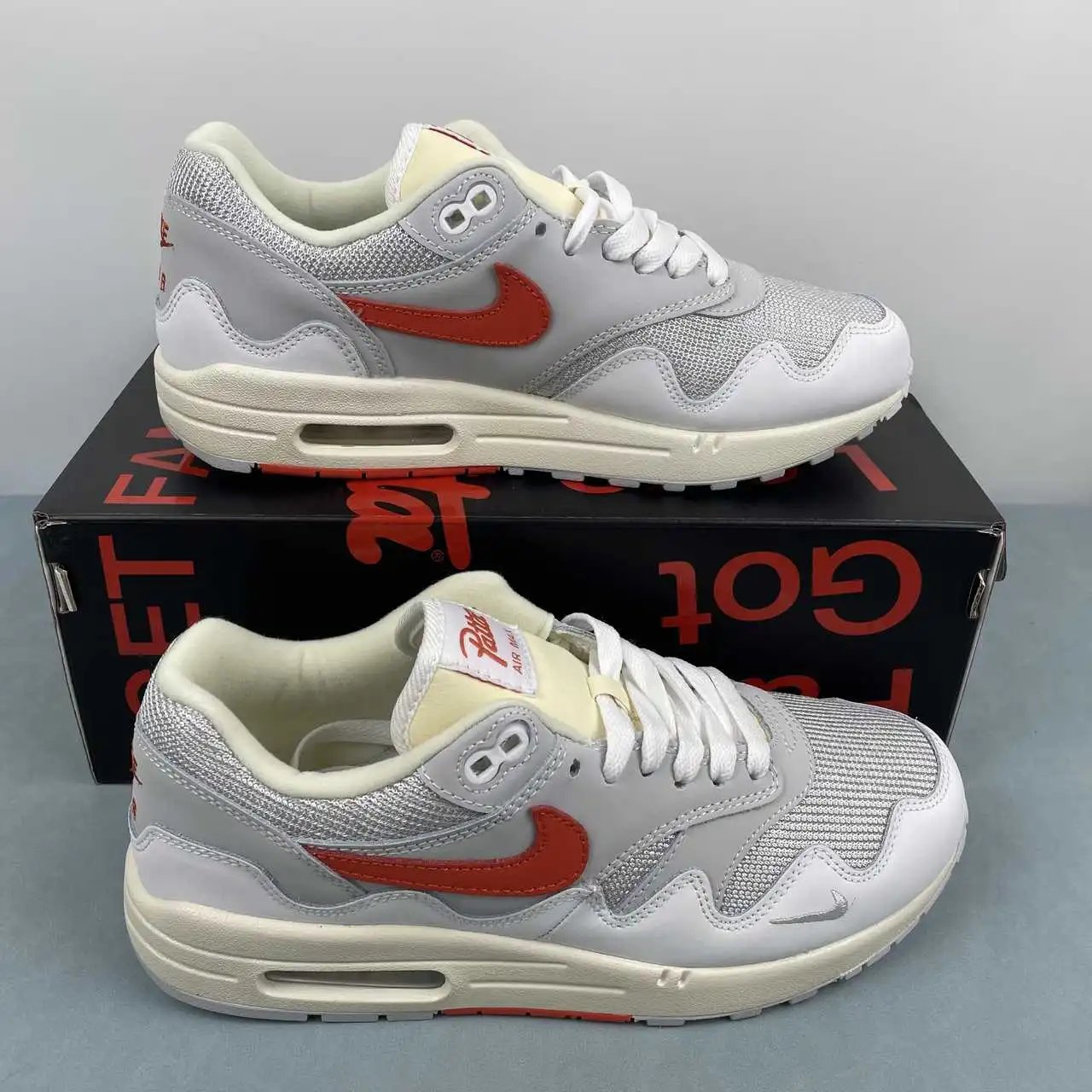 Nike Air Max1 II7055-100