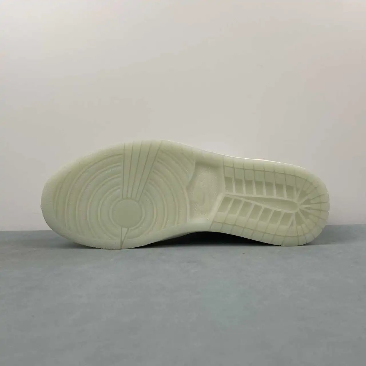 Air Jordan 1 Low HF3144-100 11