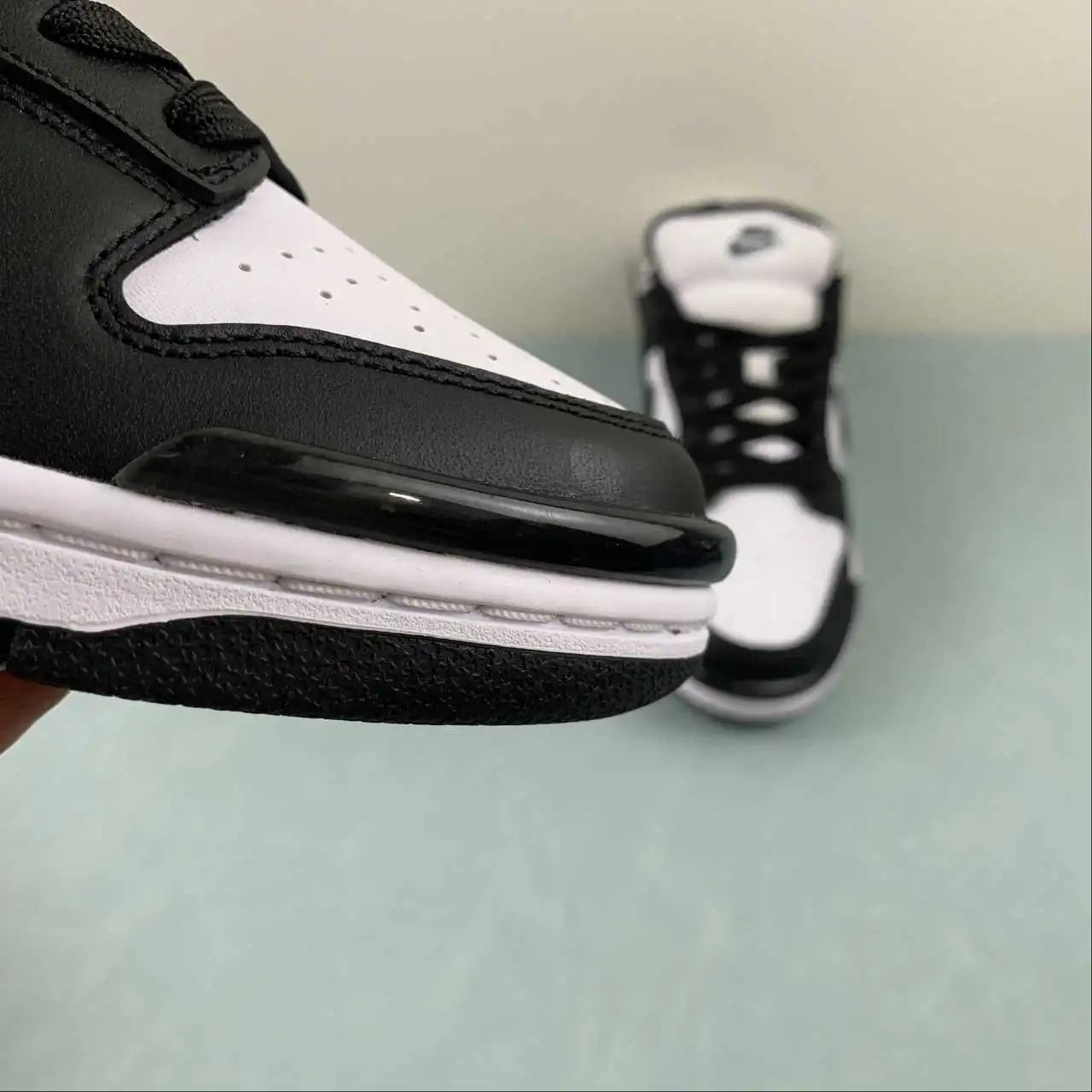 Nike Dunk Low DZ2794-001 7