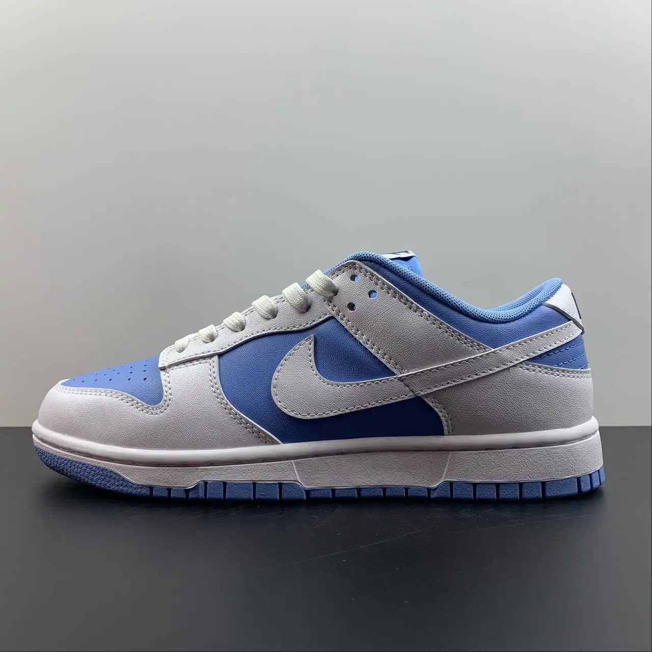 Nike Dunk Low DJ9955-101 thumbnail 4