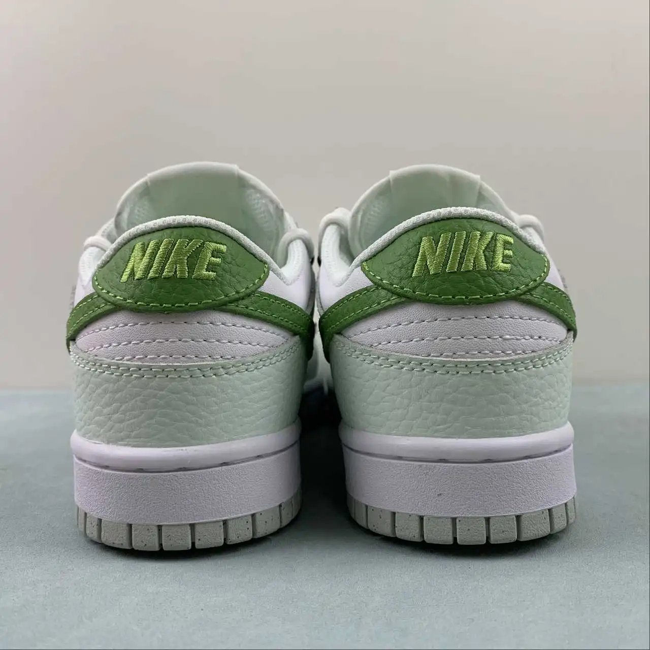 Nike Dunk Low DN1431-102 11