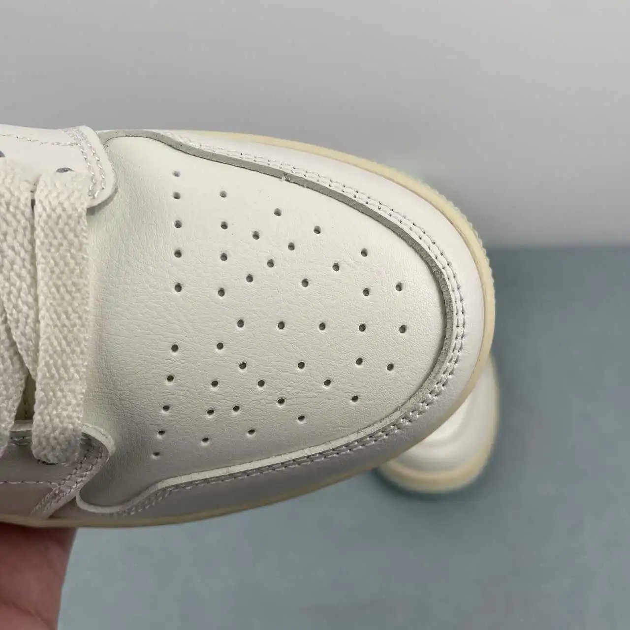 Air Jordan 1 Low DC0774-134 10
