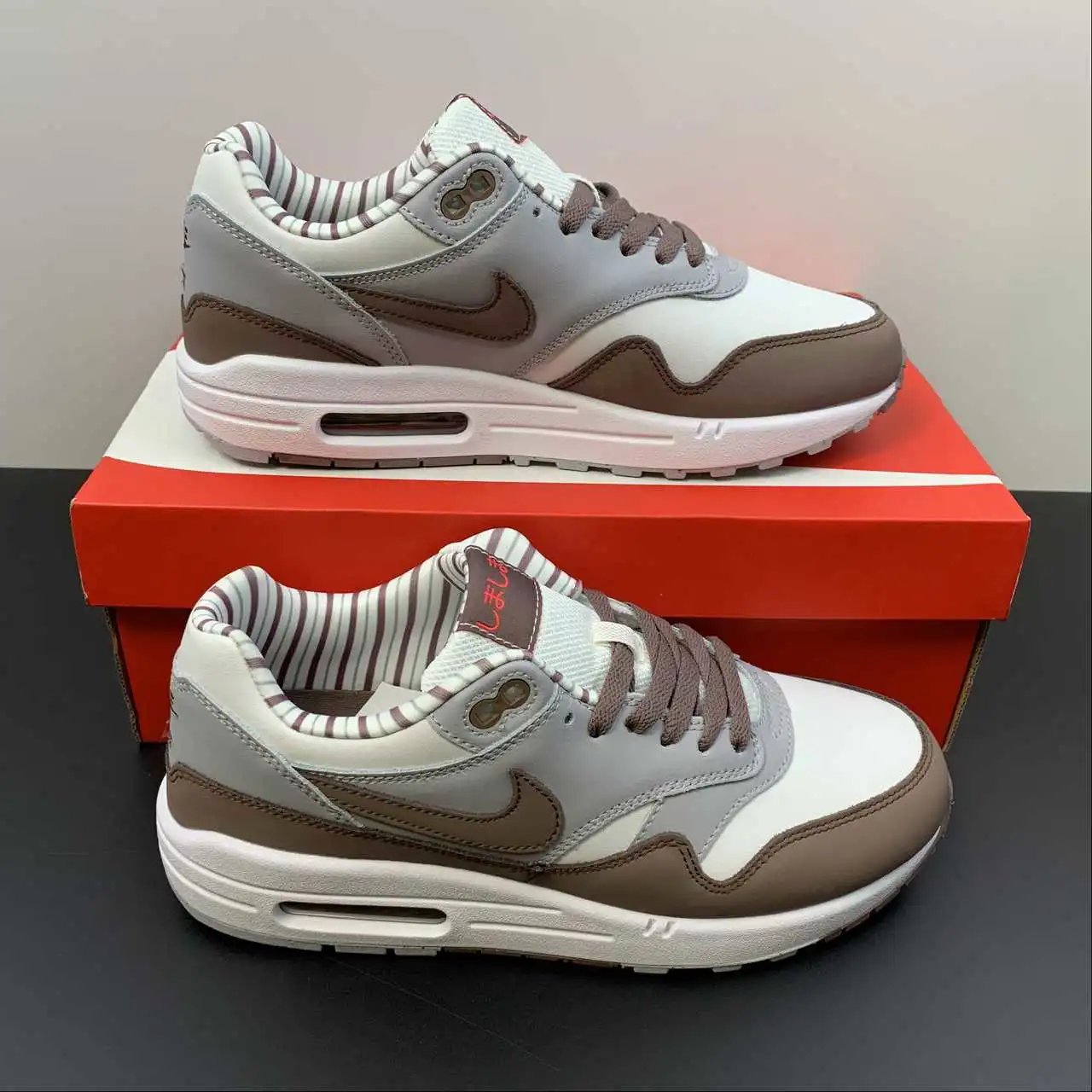 Nike Air Max1 FB8916-100
