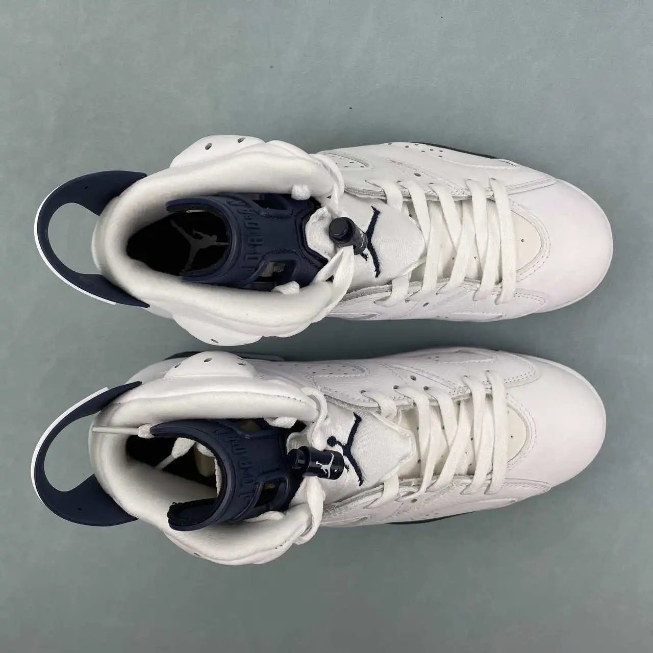 AJ6 Midnight Navy – CT8529-141 thumbnail 3