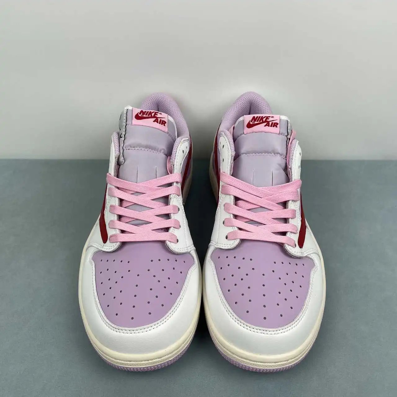 Air Jordan 1 Low DM7866-106 thumbnail 3