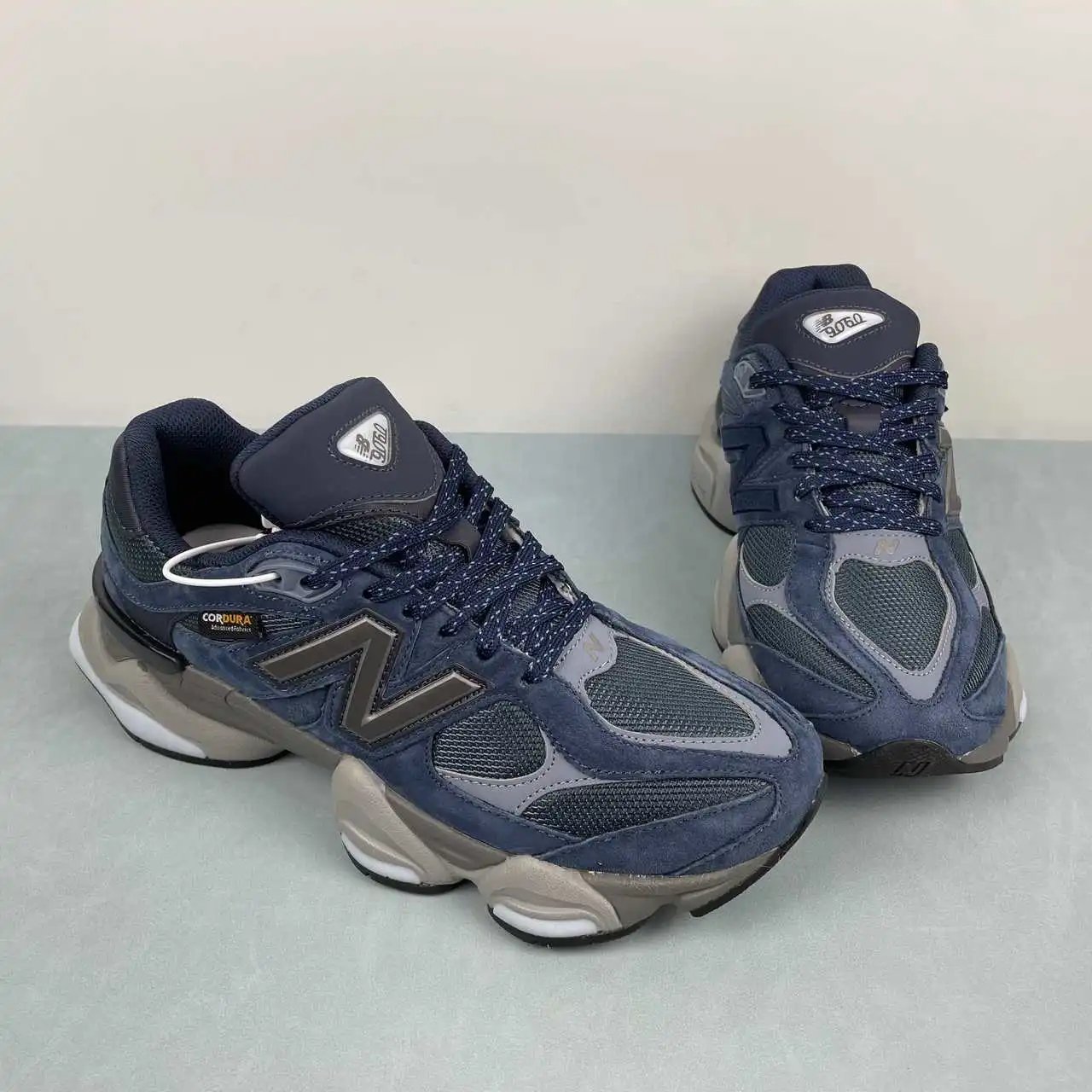 New Balance 9060 U906023D thumbnail 2