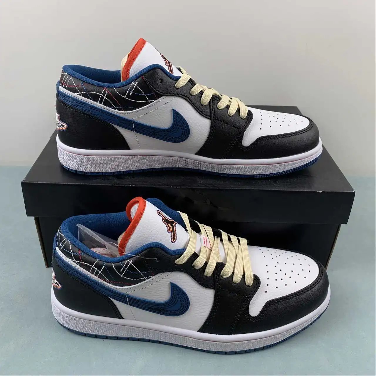 Air Jordan 1 Low FV3622-141