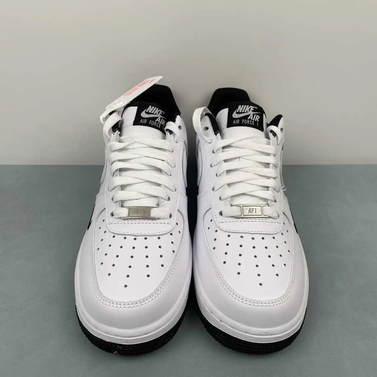 Nike Air Force 1 HM9483-101 thumbnail 3