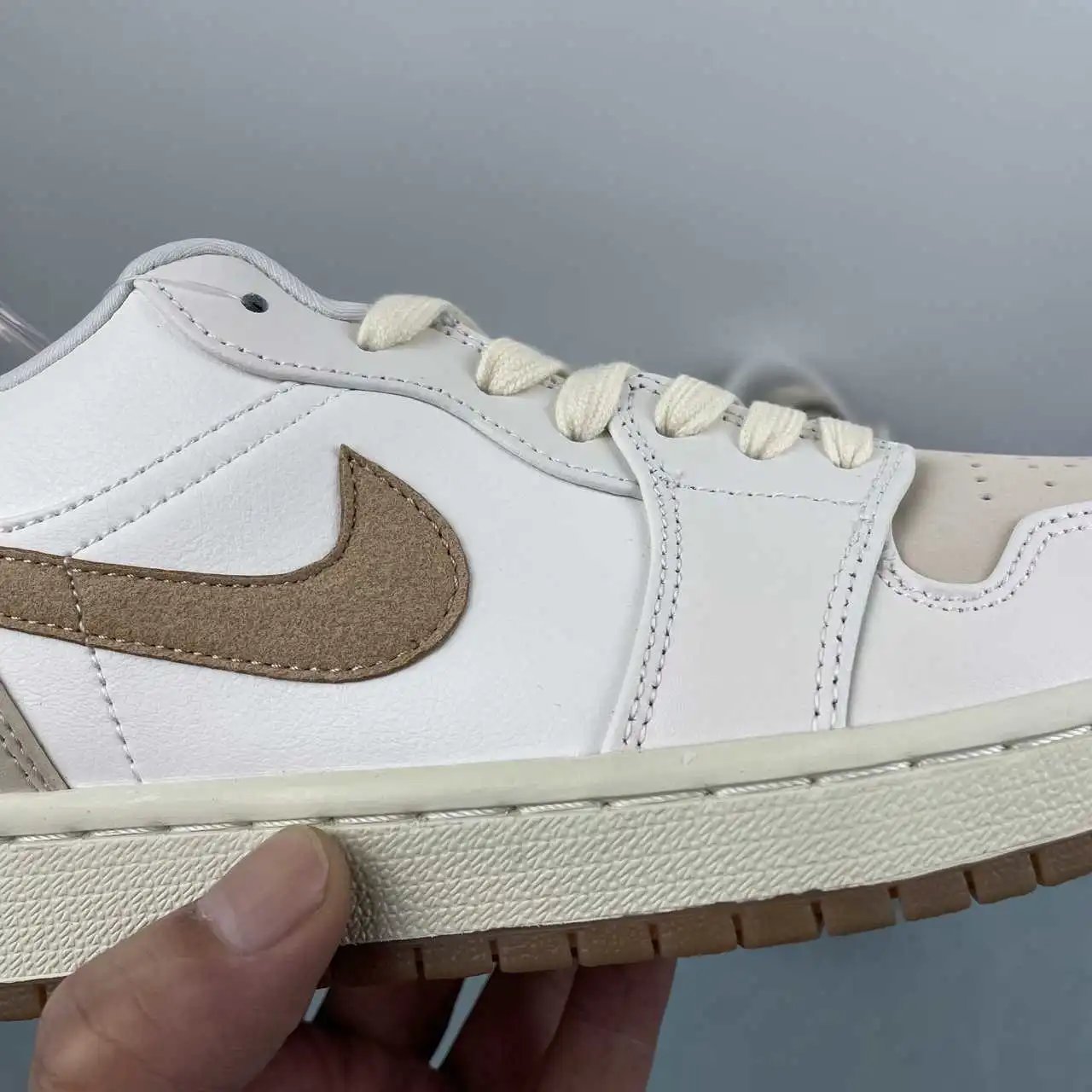 Air Jordan 1 Low IB8855-121 9