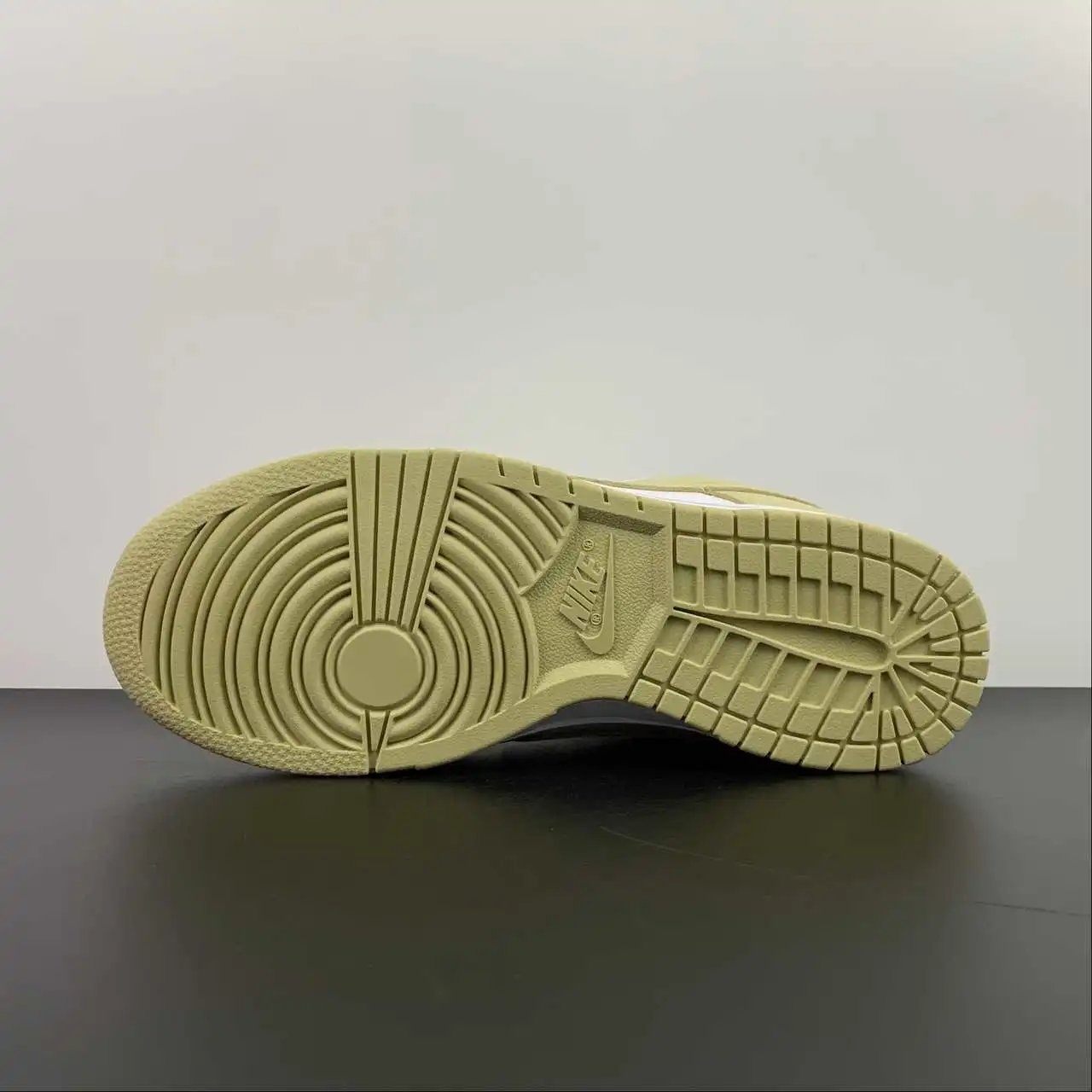 Nike Dunk Low DV0833-100 12