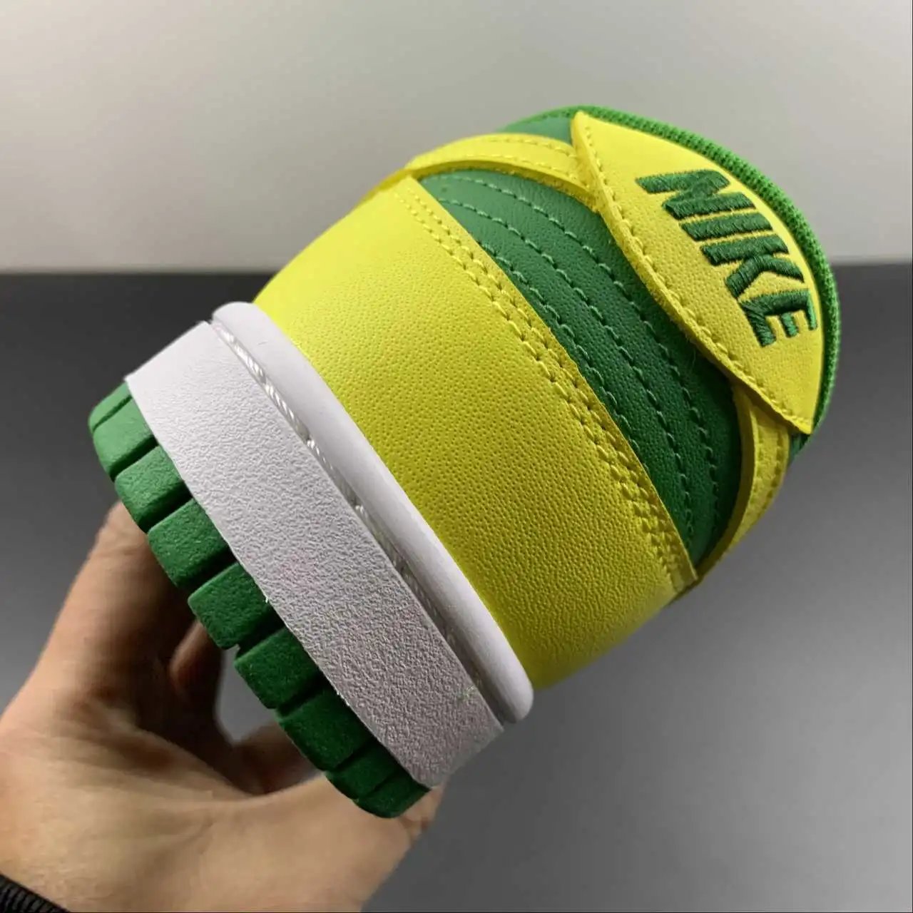 Nike Dunk Low DV0833-300 10