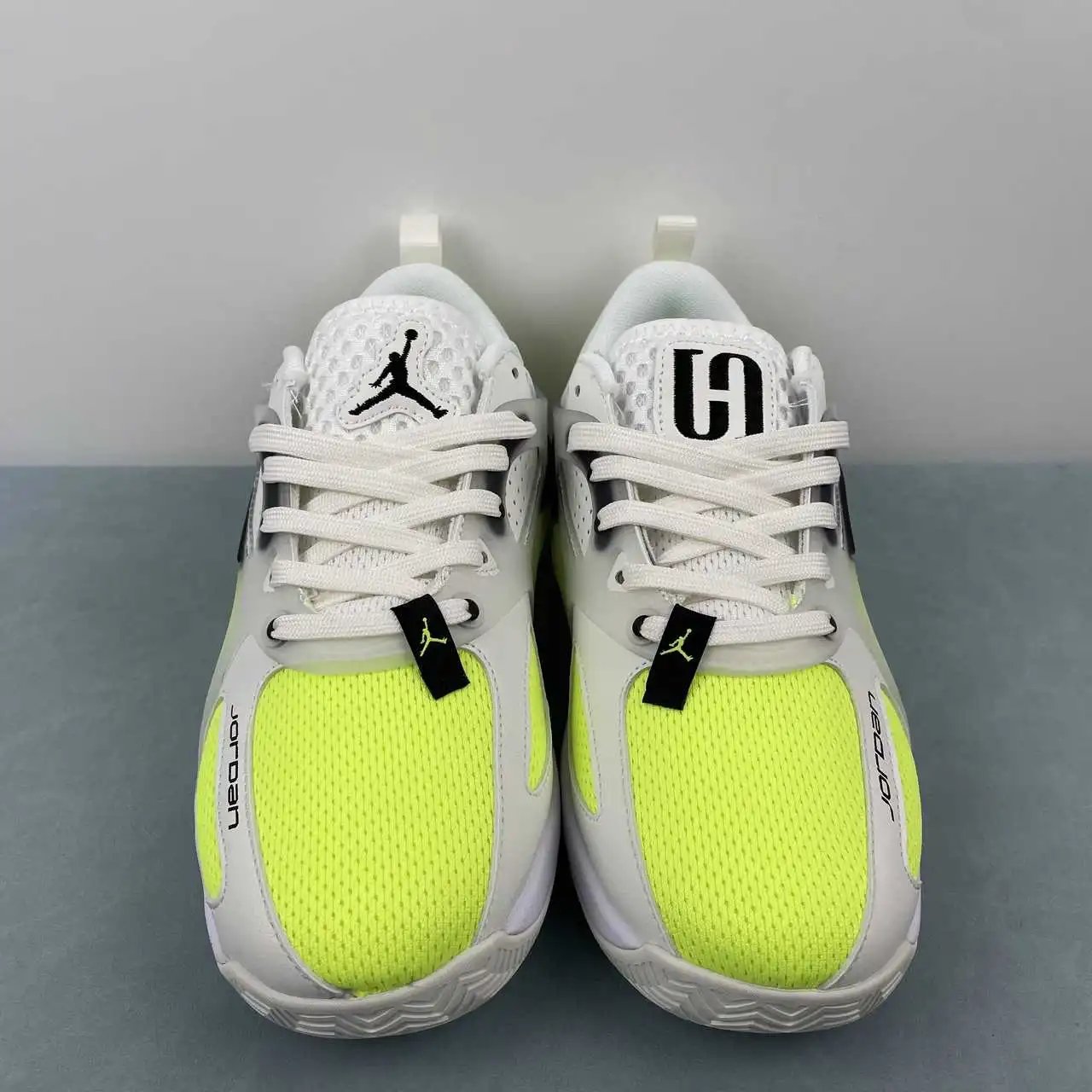 Jordan Flight Court FQ3858-107 thumbnail 3