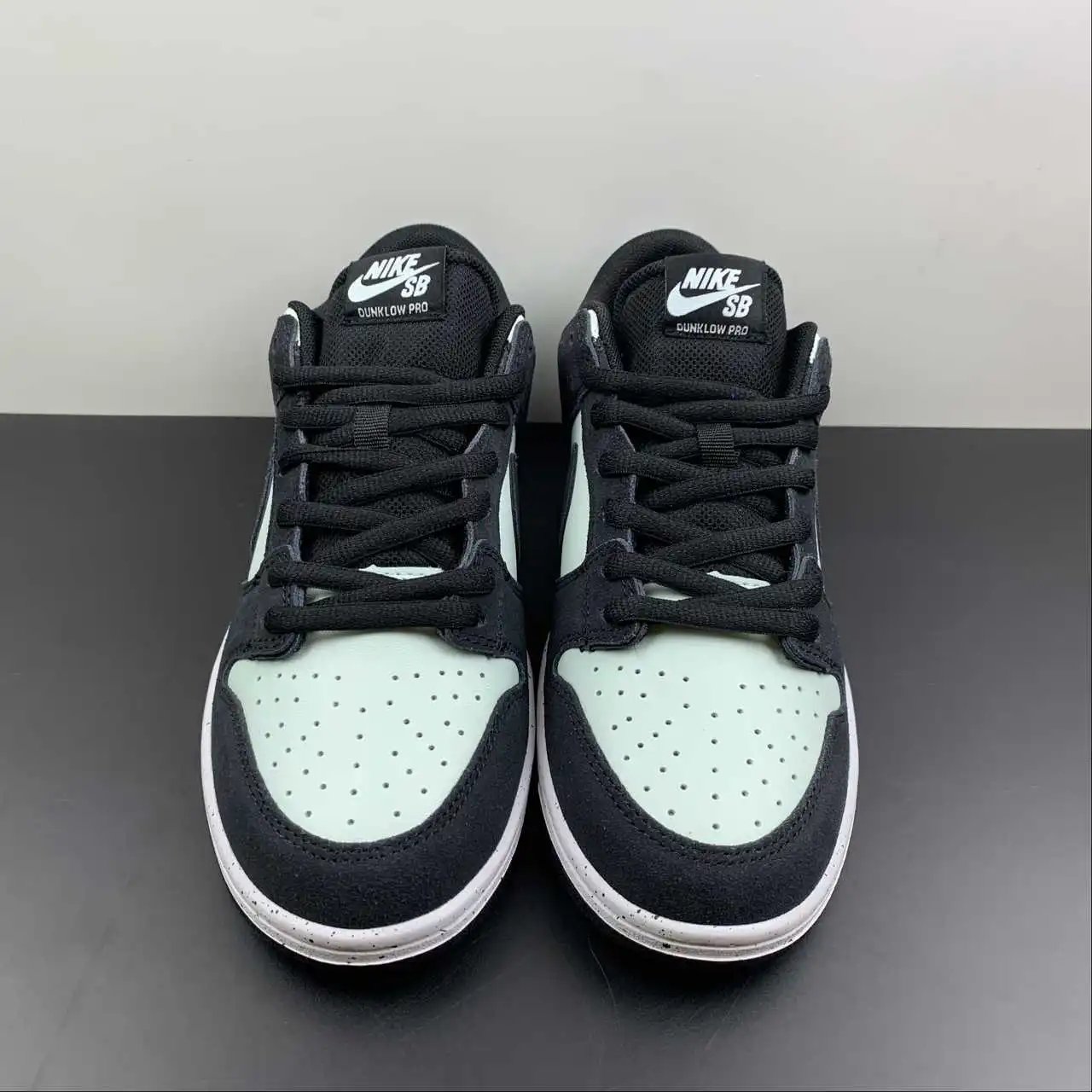 Nike Dunk Low 854866-003 thumbnail 3
