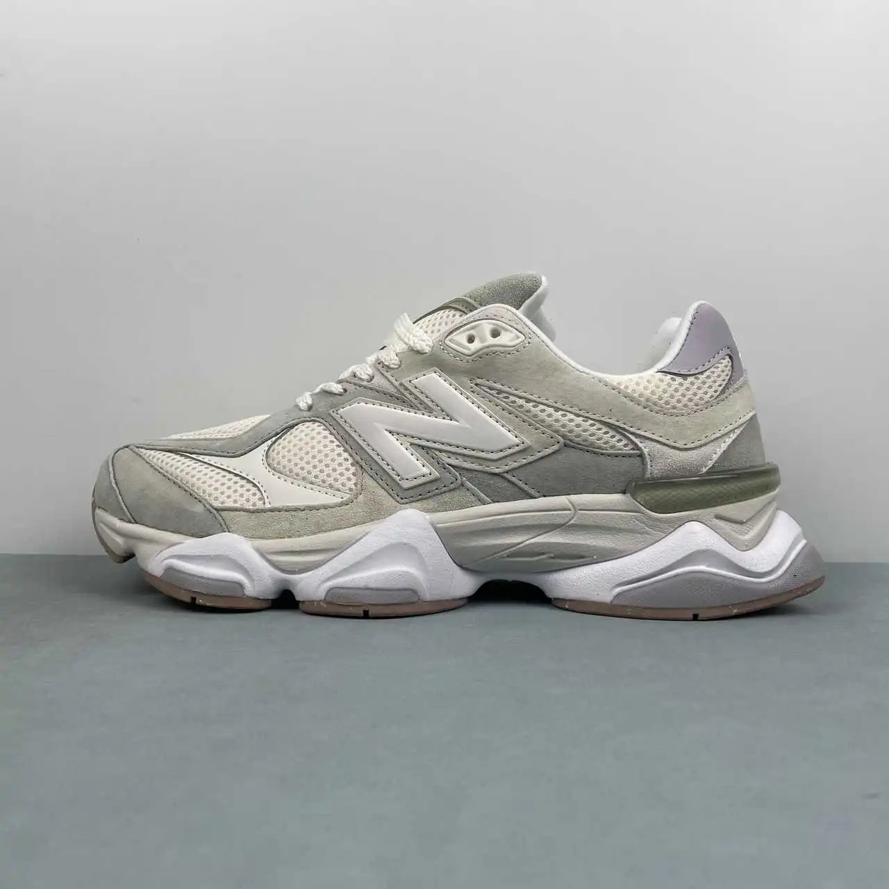 New Balance 9060 U9060AUC thumbnail 4