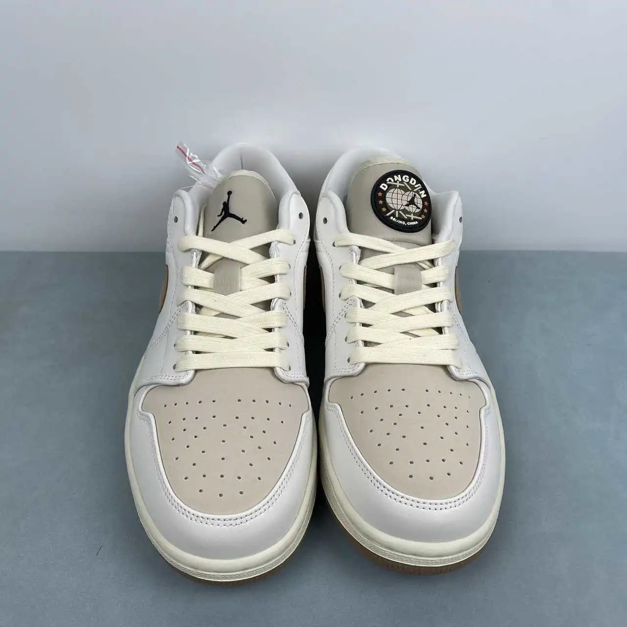 Air Jordan 1 Low IB8855-121 thumbnail 3