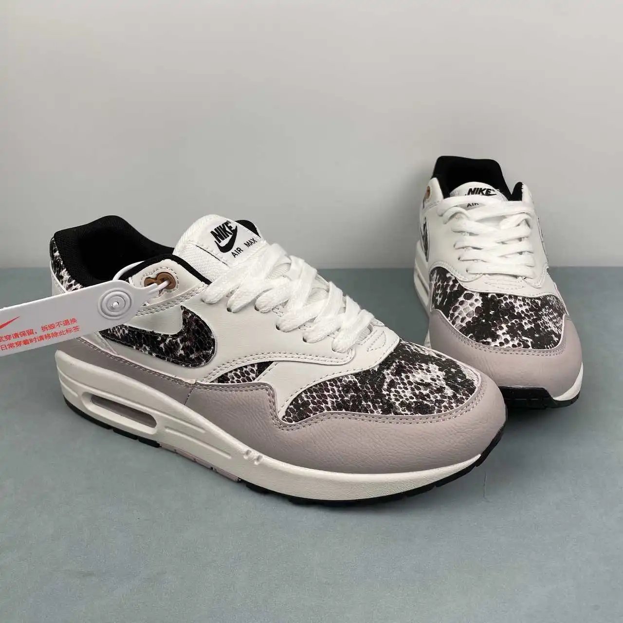 Nike Air Max1 HF5338-100 thumbnail 2